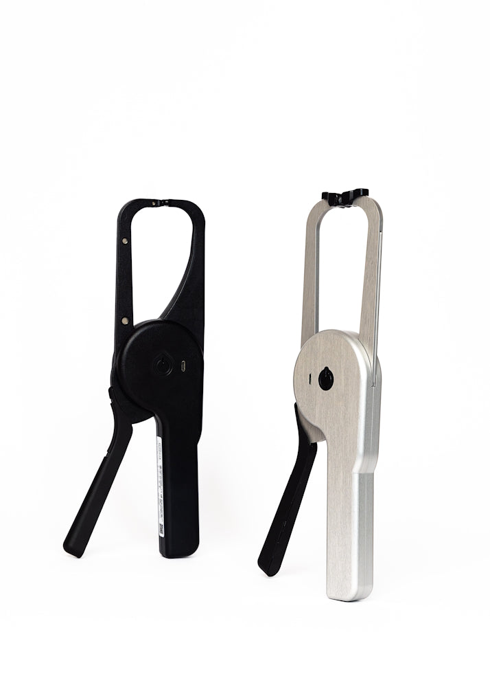 Lipowise Pro and Light Bluetooth measuring skinfold caliper anthropometry ISAK plicometro antropometria